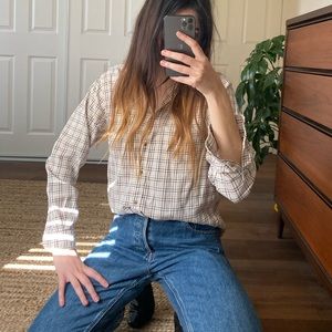 Lightweight vintage flannel style button down